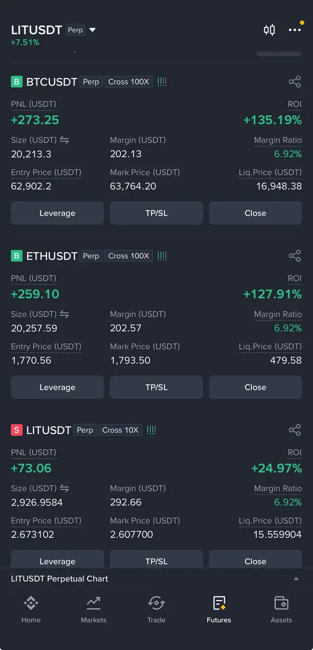 Binance Futures screenshot 8 of 13: Live open positions